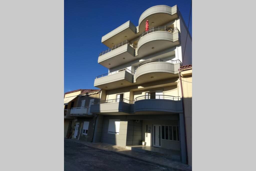 Captain Nick Chania  Exterior photo